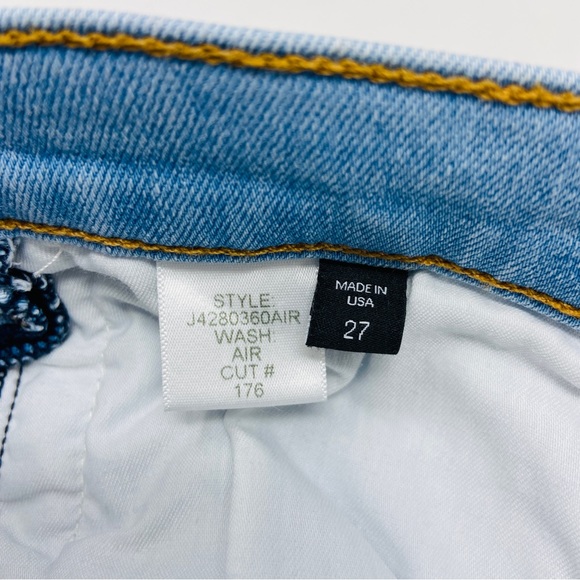 VERONICA BEARD Carly 11" Kick Flare Tuxedo Stripe Jeans - Picture 5 of 8